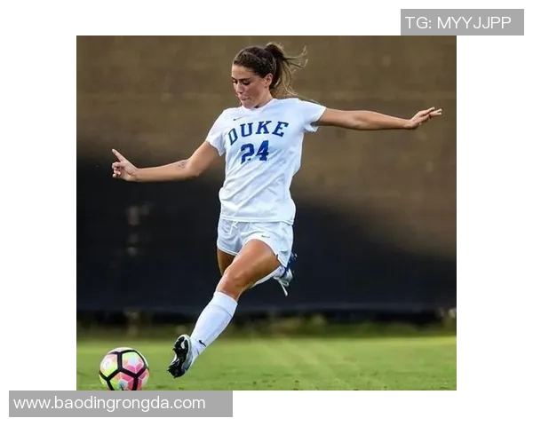 足球明星颜值大比拼谁是球场上的颜值担当让我们一探究竟